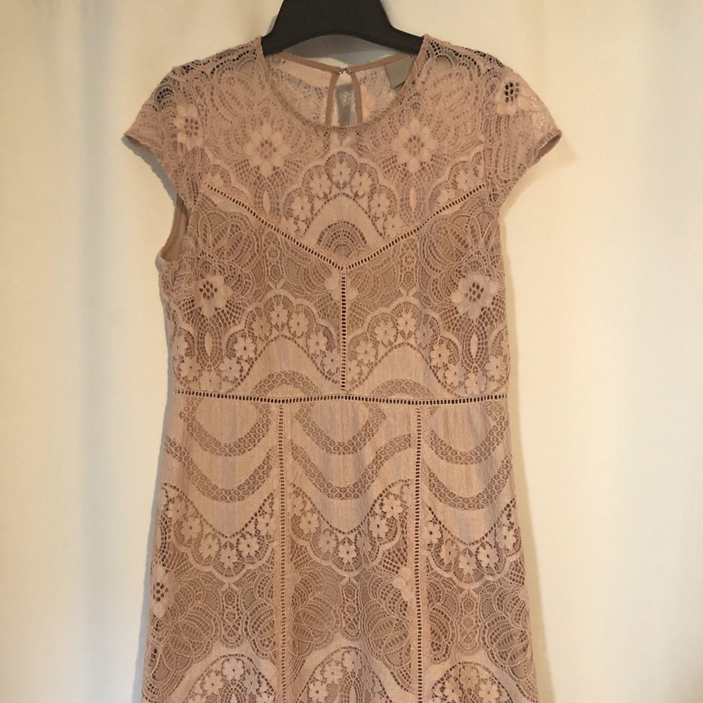 Lace dress